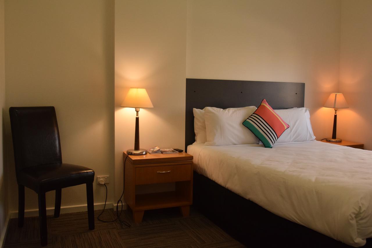 Crown Cbd Motel - City Location Bendigo Bagian luar foto